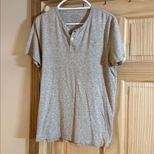 American Eagle Outfitters Tshirt